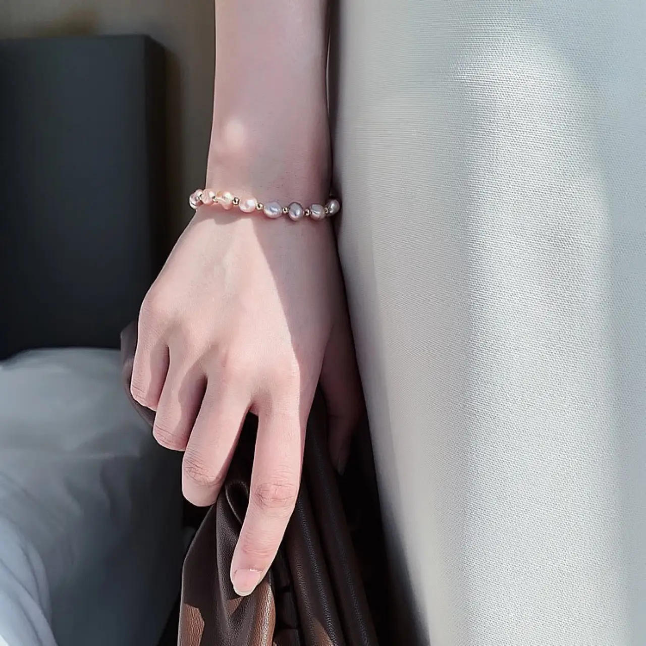 Natural Baroque Pearl Bracelet for Women — feature 6