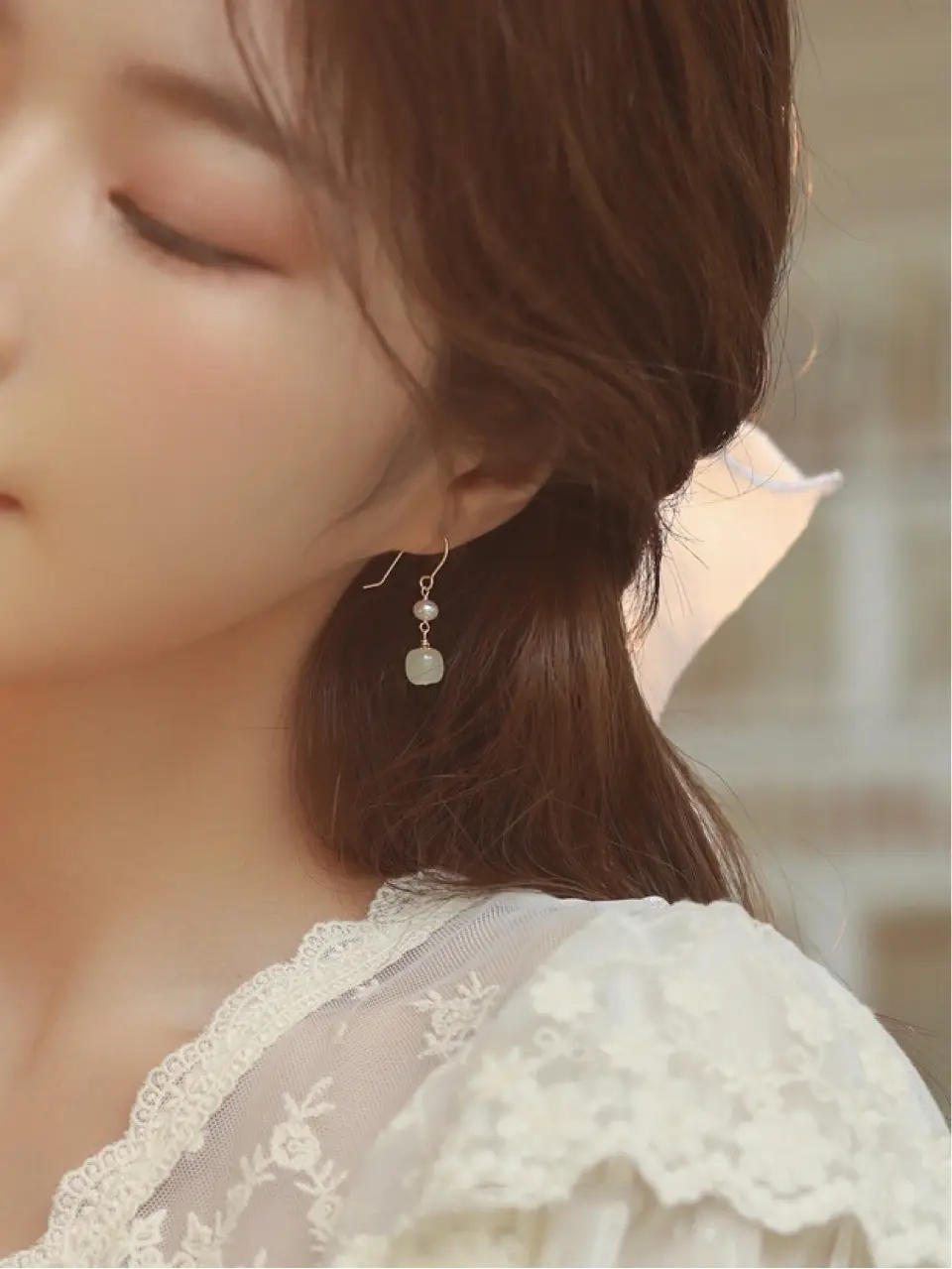Hetian Jade Pearl Earrings 14K Gold Plated — feature 4