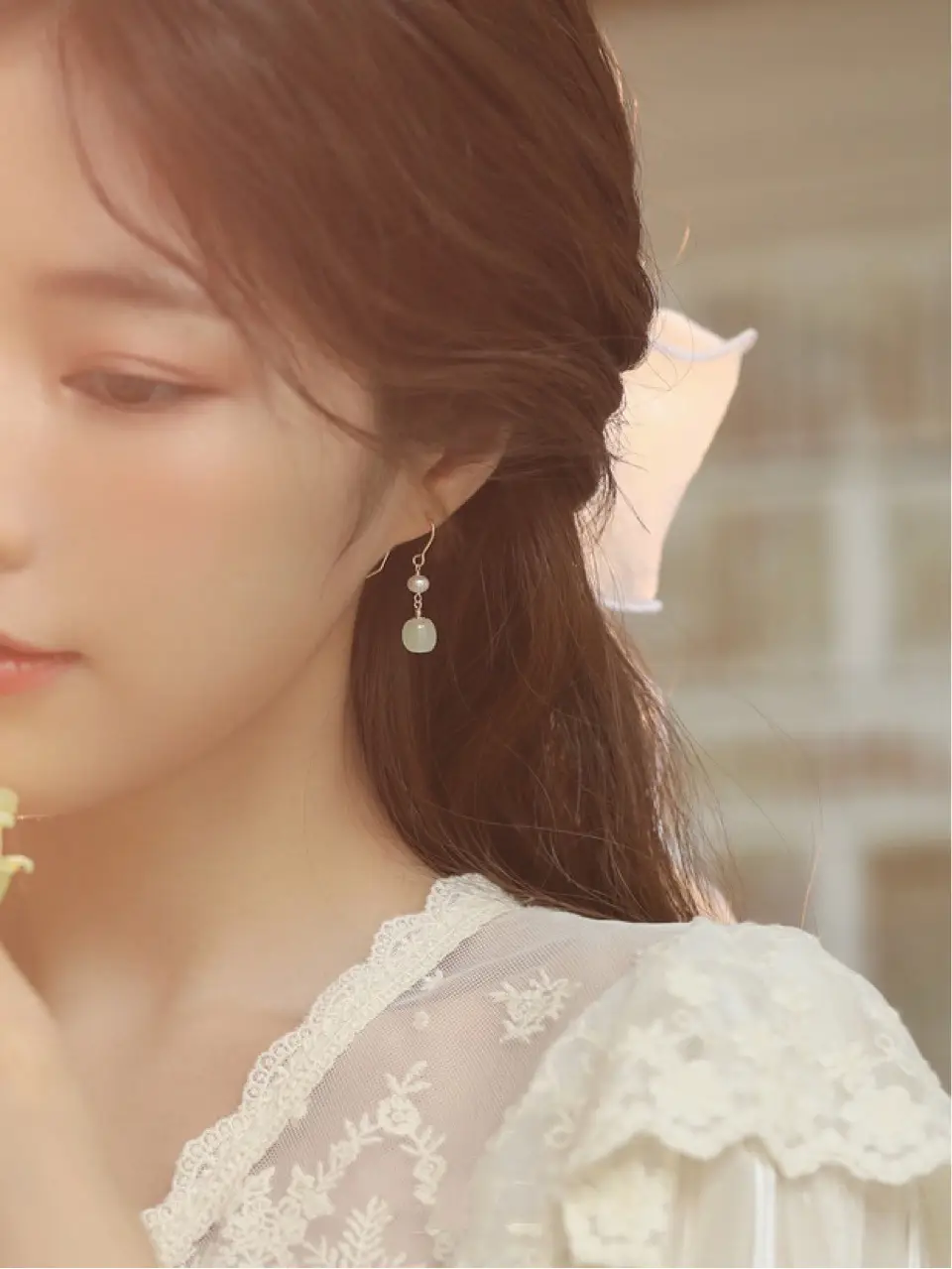 Hetian Jade Pearl Earrings 14K Gold Plated — feature 6
