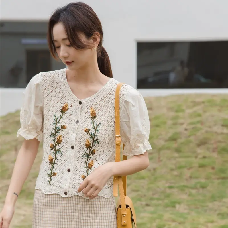 New V-Neck Lace Chiffon Short Sleeve Cardigan Set - Image 2