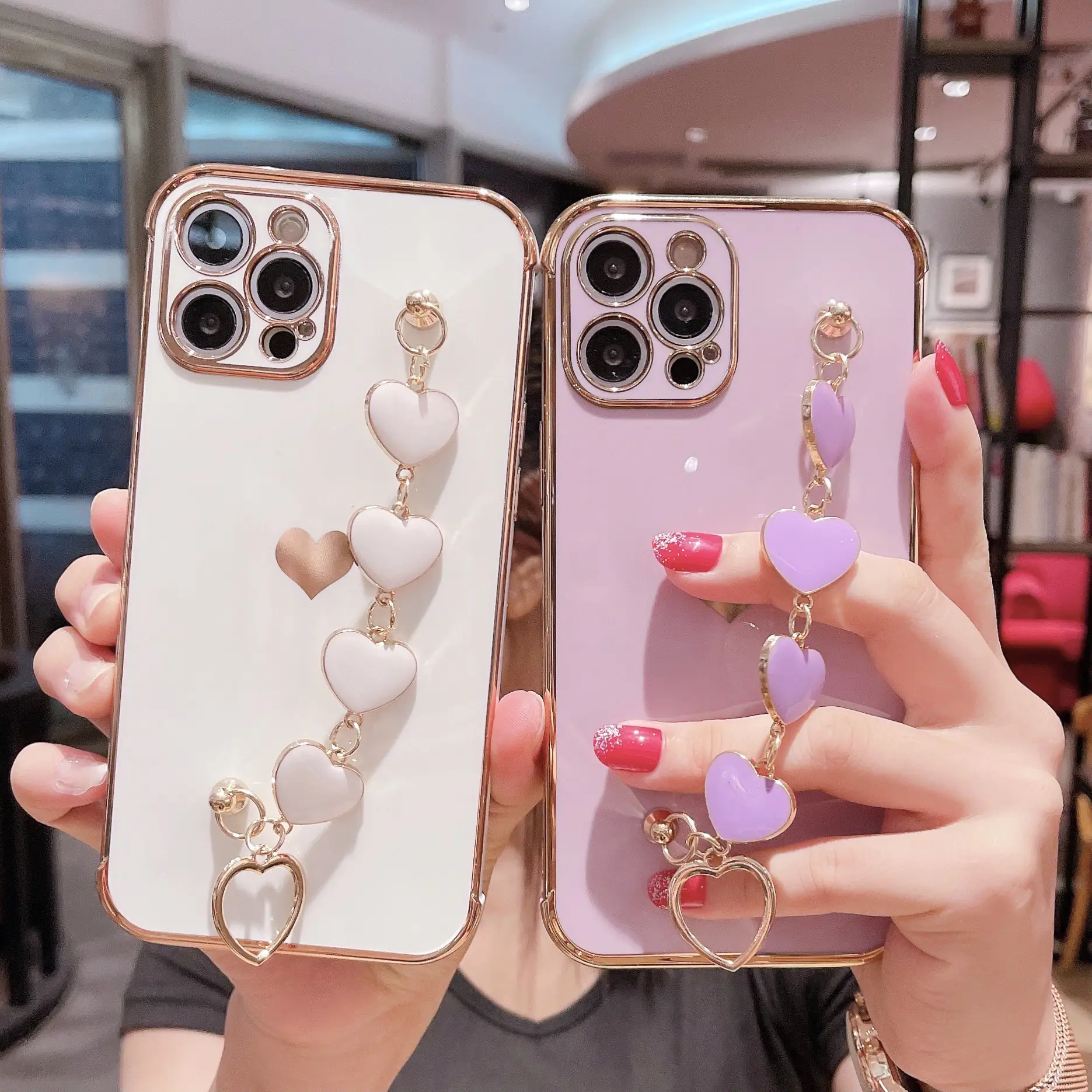 Soft Heart Phone Case for iPhone 14 Promax with Love Bracelet