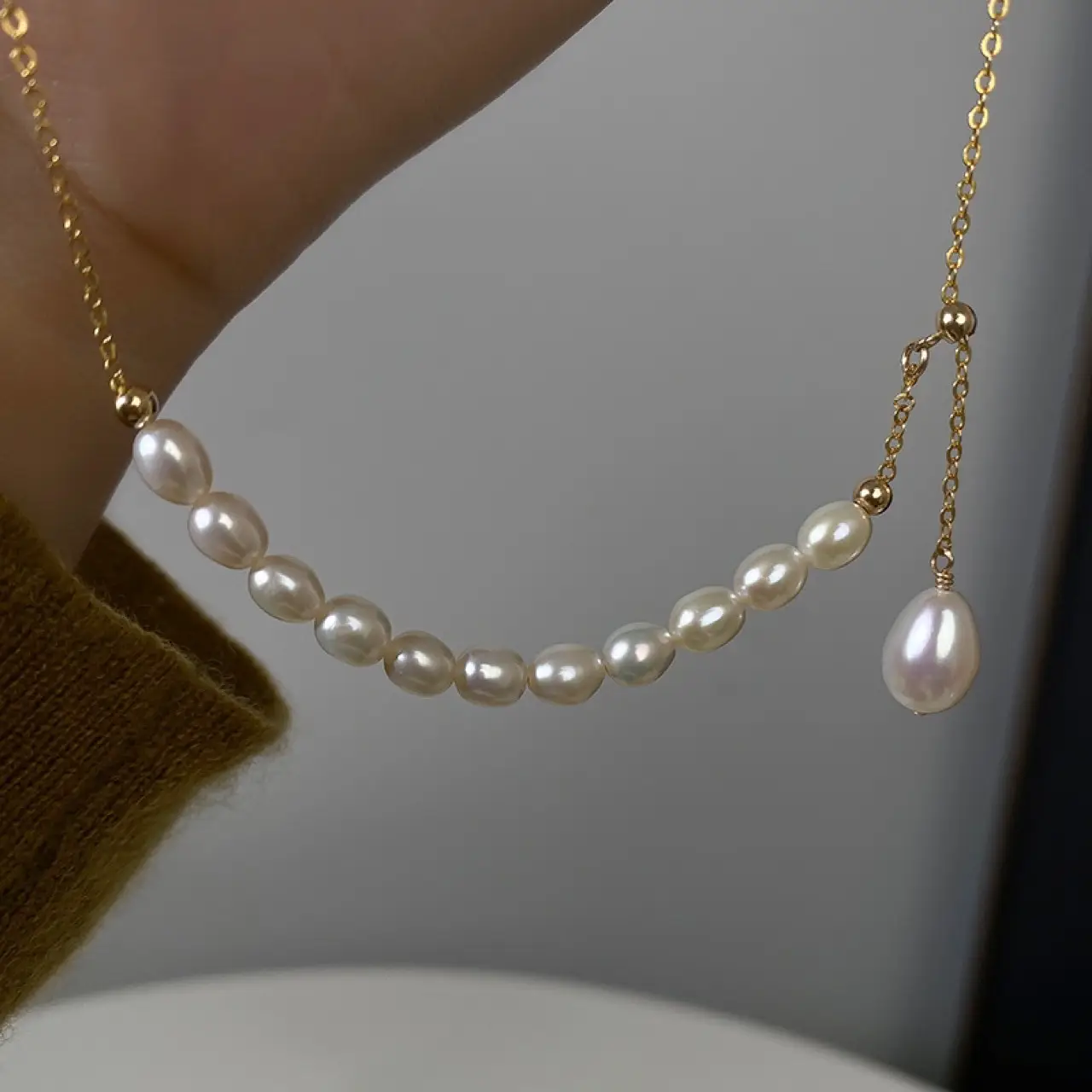 Natural Pearl Necklace for Girls, Adjustable Gold Chain, Light Luxury Gift — feature 9