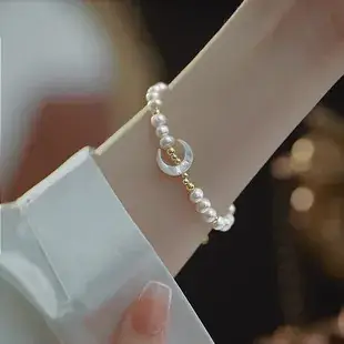 Small Gold Pearl Bracelet for Women's Elegant Jewelry — feature 45