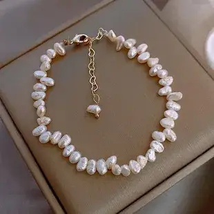 Small Gold Pearl Bracelet for Women's Elegant Jewelry — feature 48
