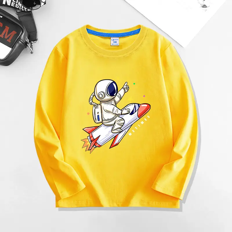 Red Graphic Sweatshirt for Boys Medium to XL - Image 7