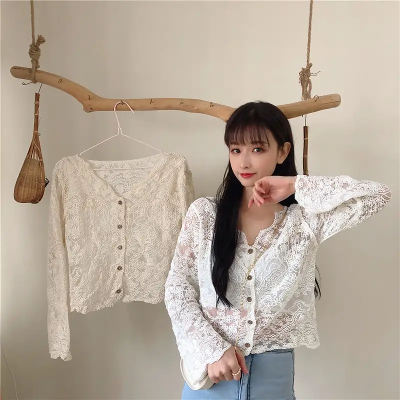 Women White Lace V Neck Crop Top with Denim Shorts - Image 4