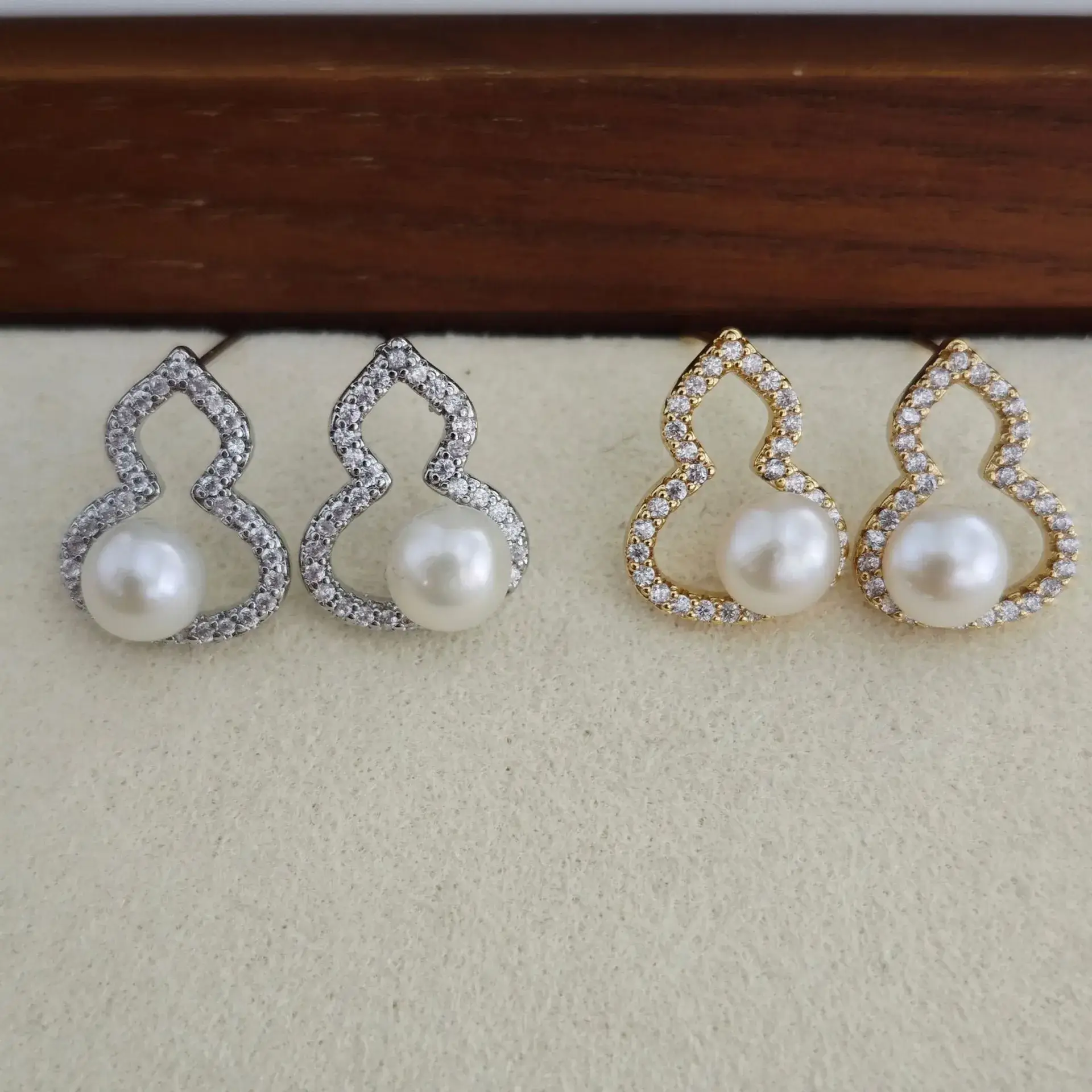 Zhuji Earring S925 Silver Needle Freshwater Pearl Earring (Fulu) 6-7MM Small Gourd Suit — feature 16