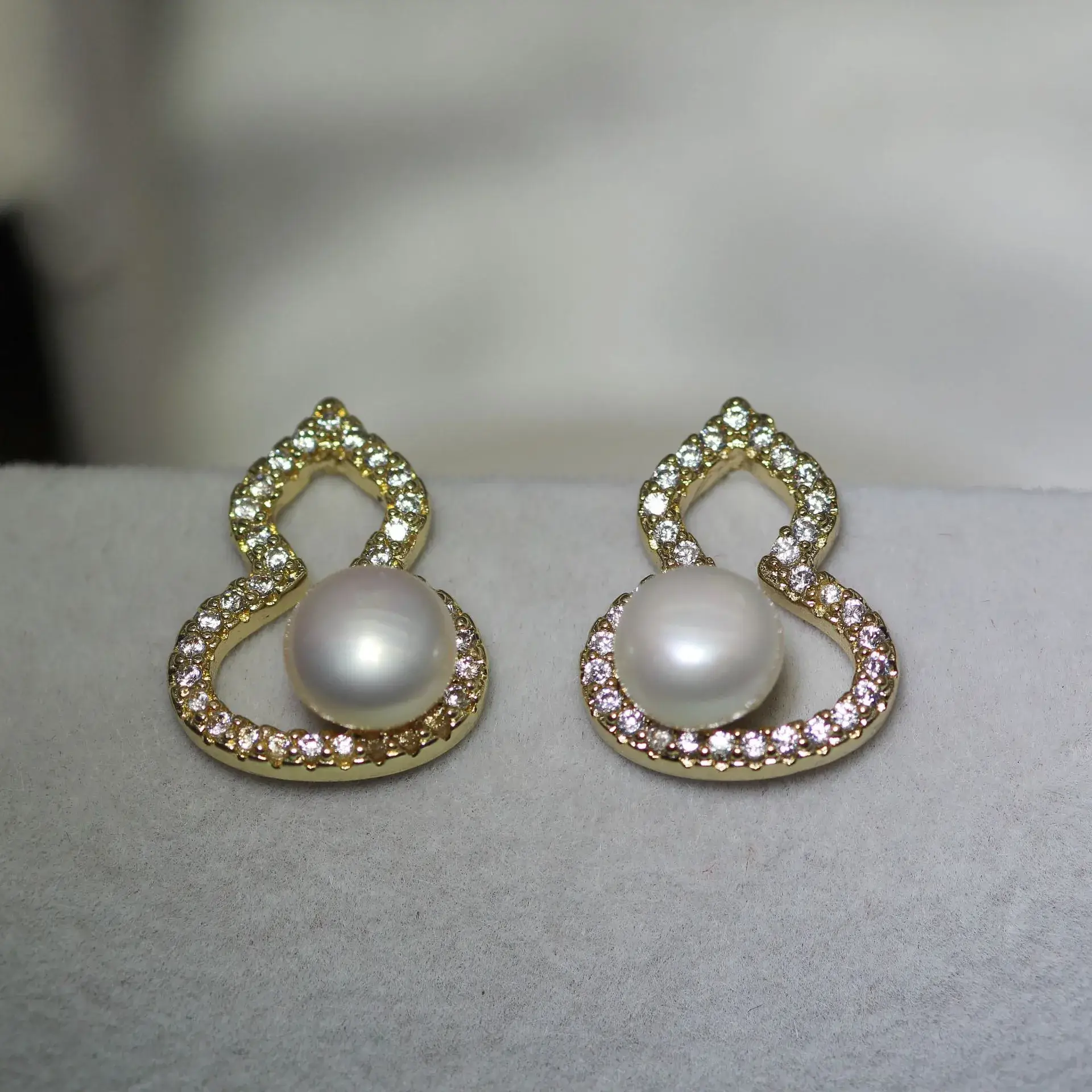 Zhuji Earring S925 Silver Needle Freshwater Pearl Earring (Fulu) 6-7MM Small Gourd Suit — feature 5