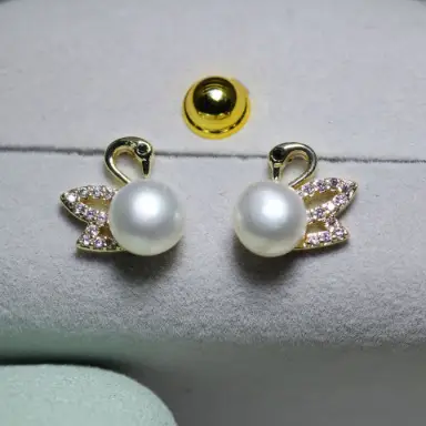 Dan Tao S925 Silver Pearl Little Swan Earrings — feature 7