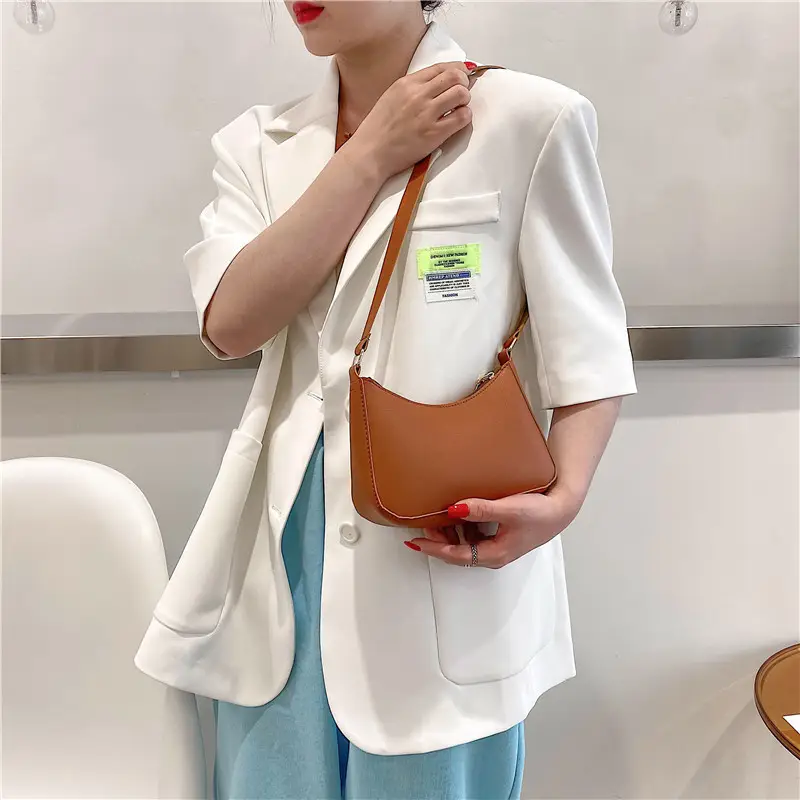 Black Korean Style Crossbody Bag for Women - Image 7