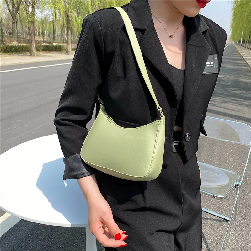 Black Korean Style Crossbody Bag for Women - Image 8