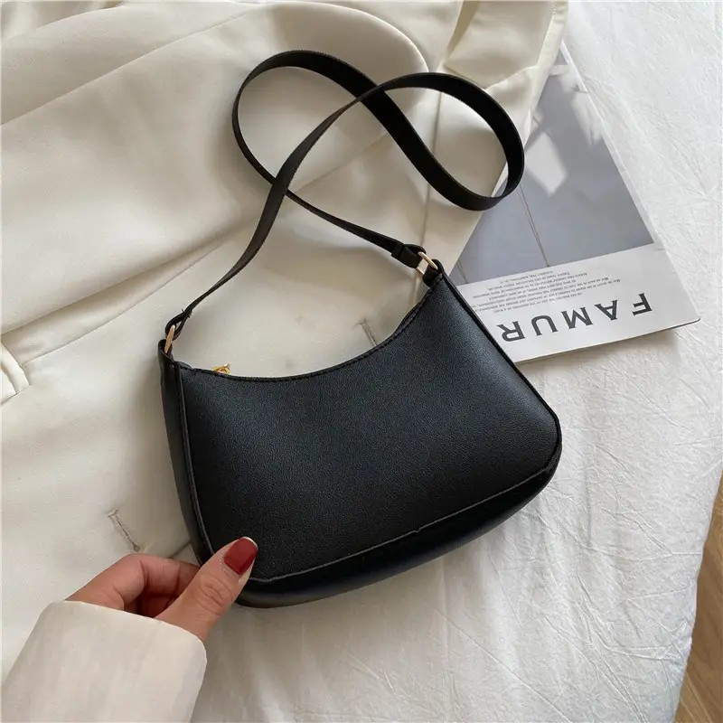 Black Korean Style Crossbody Bag for Women - Image 3