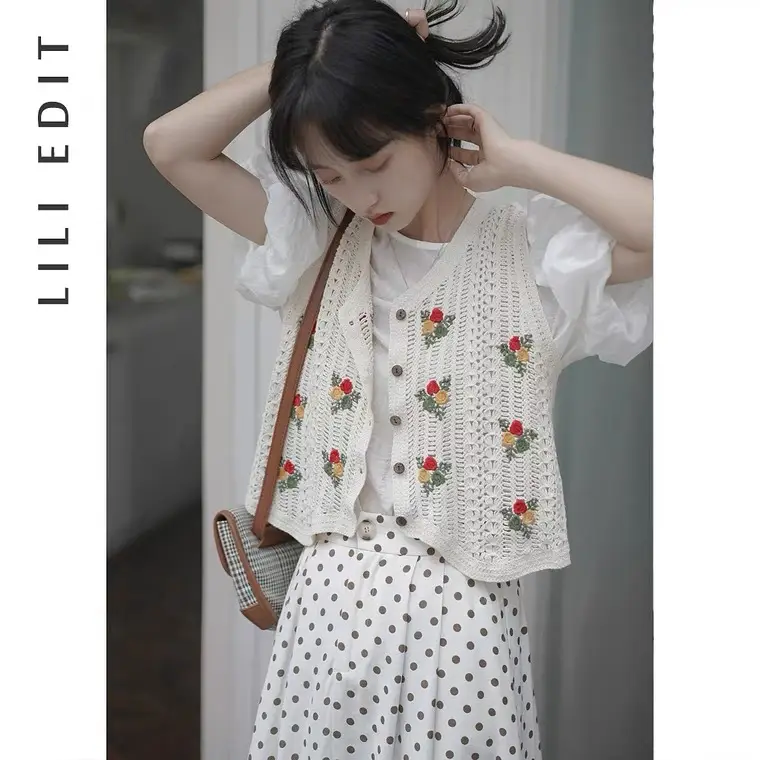 White Crochet V-Neck Knitted Vest with Embroidered Details - Image 8