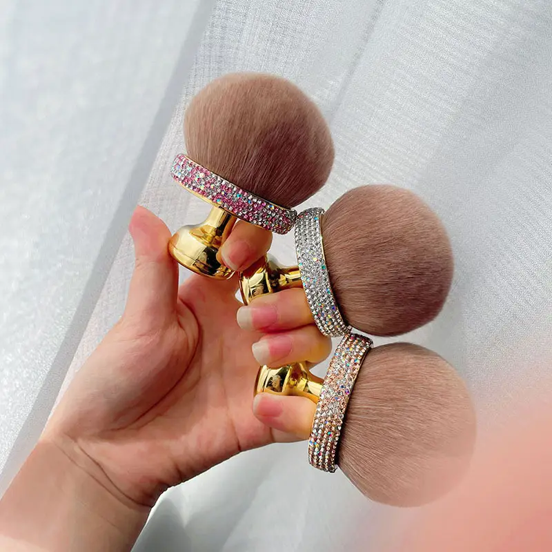 Ultra-Soft Large Mushroom Makeup Brush for Setting & Contouring — feature 9