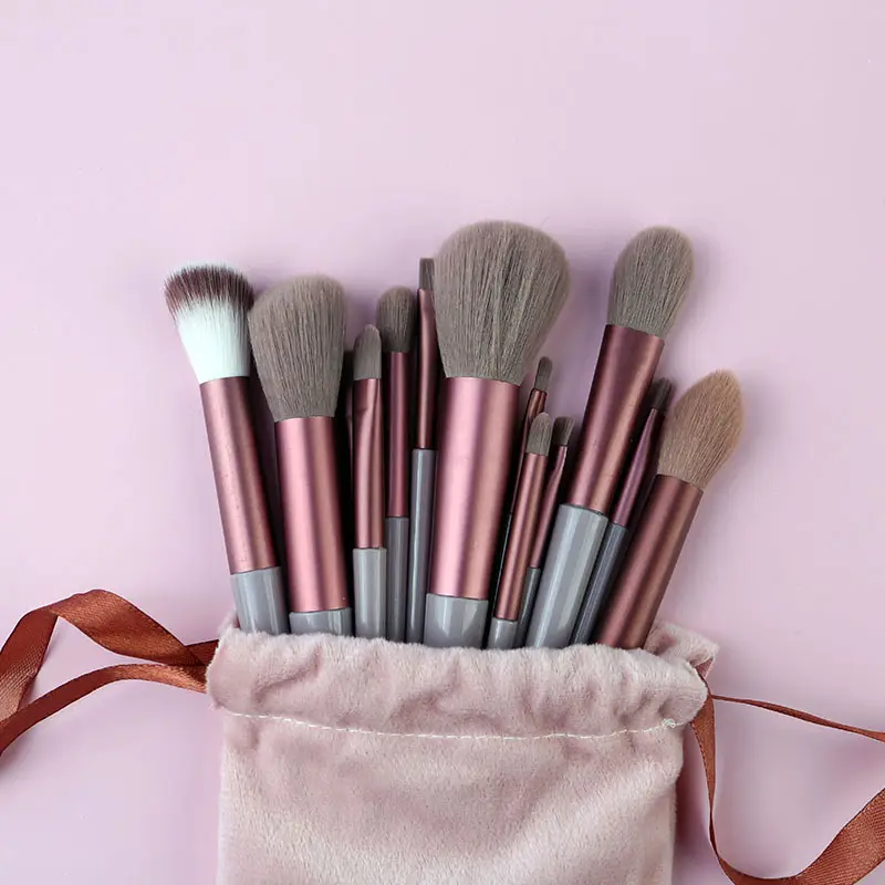 13-Piece Makeup Brush Set for Blending, Contouring, and Eye Makeup - Image 10