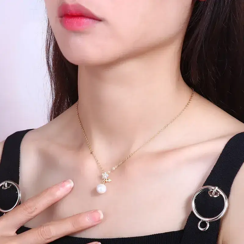 Korean Style Pearl Pendant Women Elegant Creative Accessories - Image 2