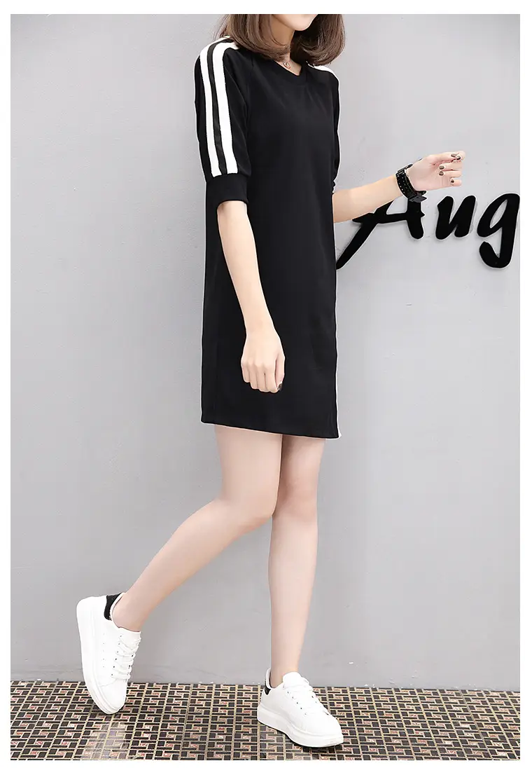 Women Red Three Quarter Sleeve Casual Dress Mid Length