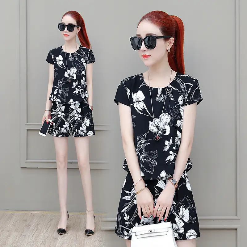 Women's Black Floral Shorts Set Plus Size Summer Wear