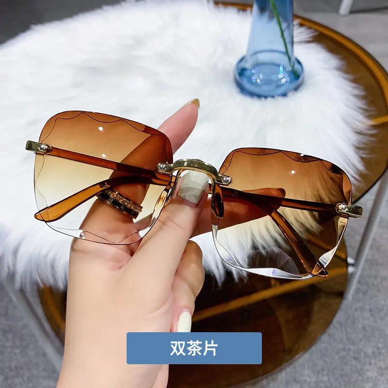 Korean Style Frameless Sunglasses UV-Proof Black - Image 7
