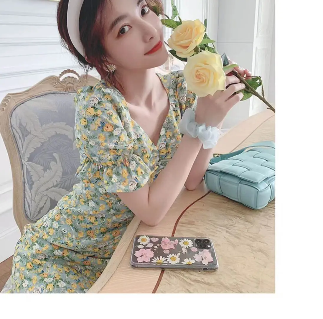 2024 Summer Floral Green Slim Fit Dress with Puff Sleeves — feature 5