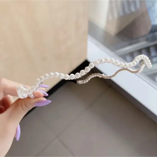 Fairy-Style Pearl Hairband for Women - Image 7