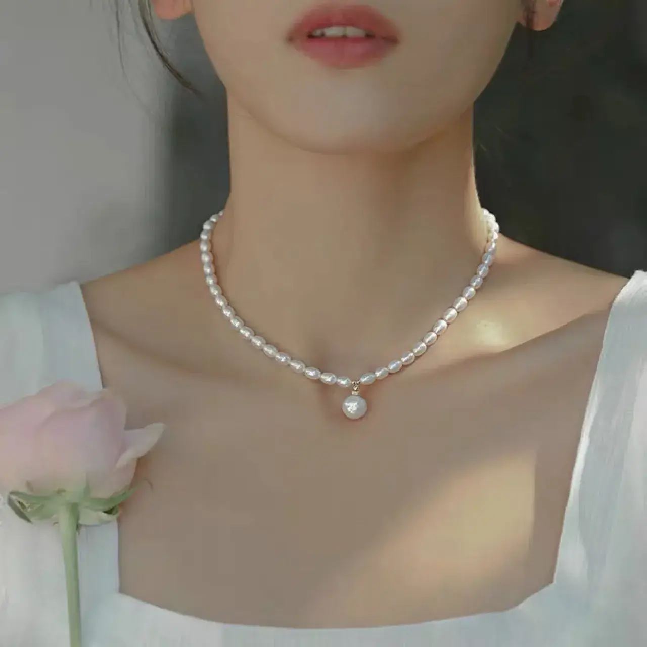 14K Gold Pearl Necklace for Women — feature 1