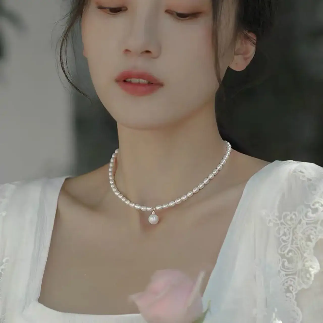 14K Gold Pearl Necklace for Women — feature 3
