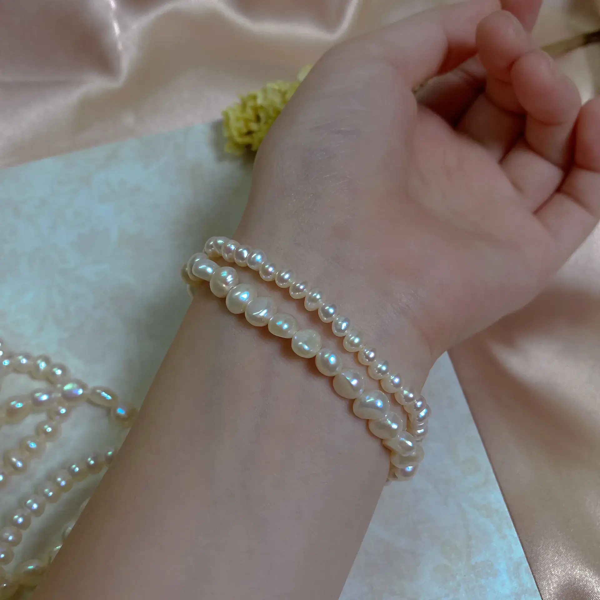 Natural Baroque Pearl Bracelet for Women - Image 9