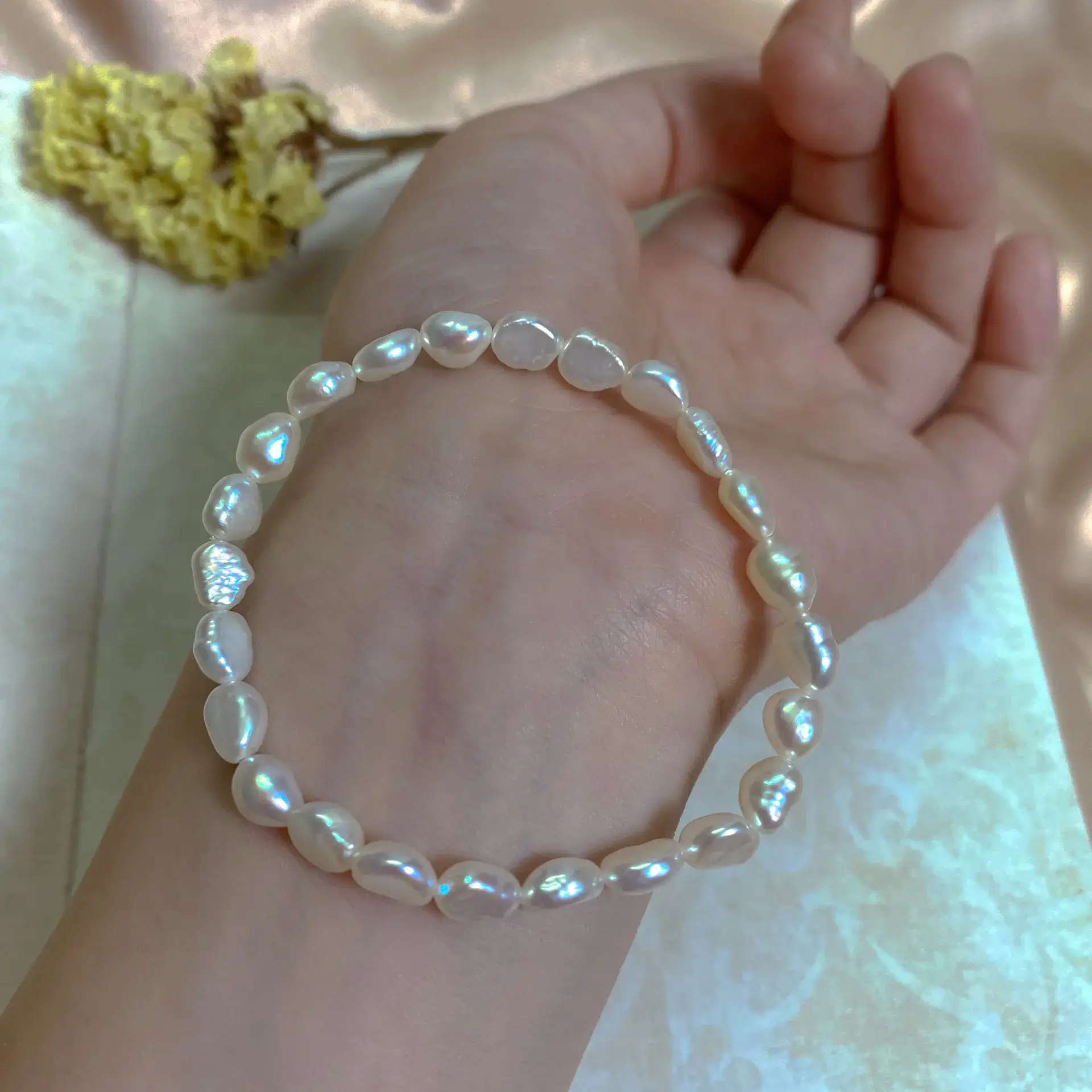 Natural Baroque Pearl Bracelet for Women - Image 4