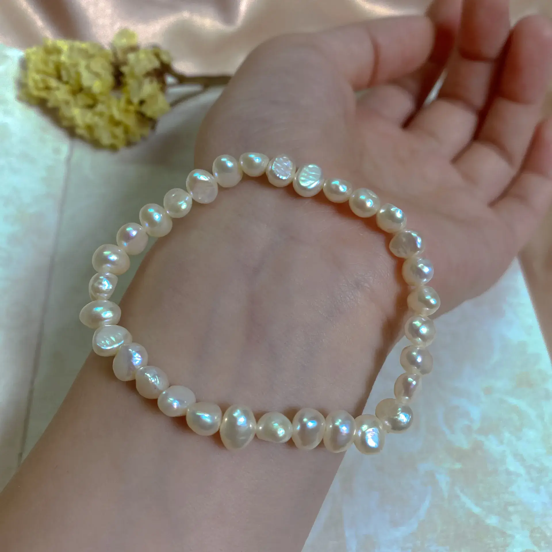 Natural Baroque Pearl Bracelet for Women - Image 5