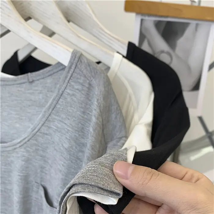 Women's Black Pocket Crew T-Shirt Thin Drapey — feature 11