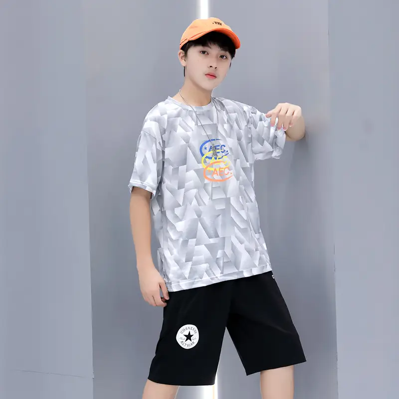 Chubby Boys Camo Summer T-Shirt Large - Image 9