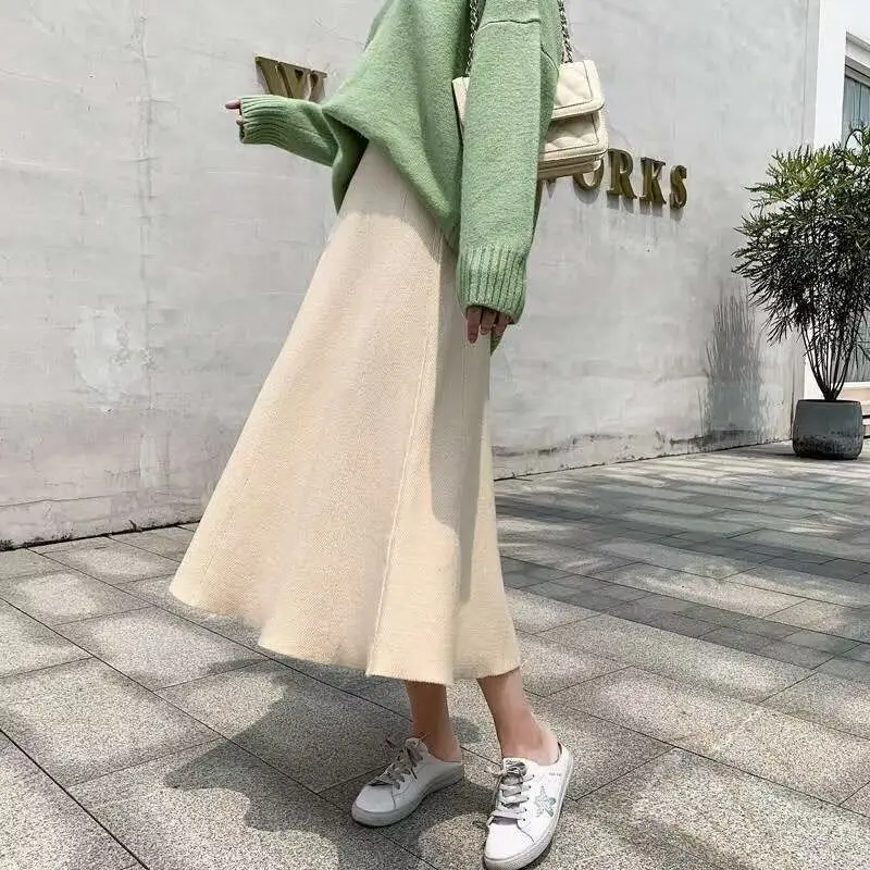 Women Knitted A-Line Woolen Skirt Blue Mid Length - Image 7