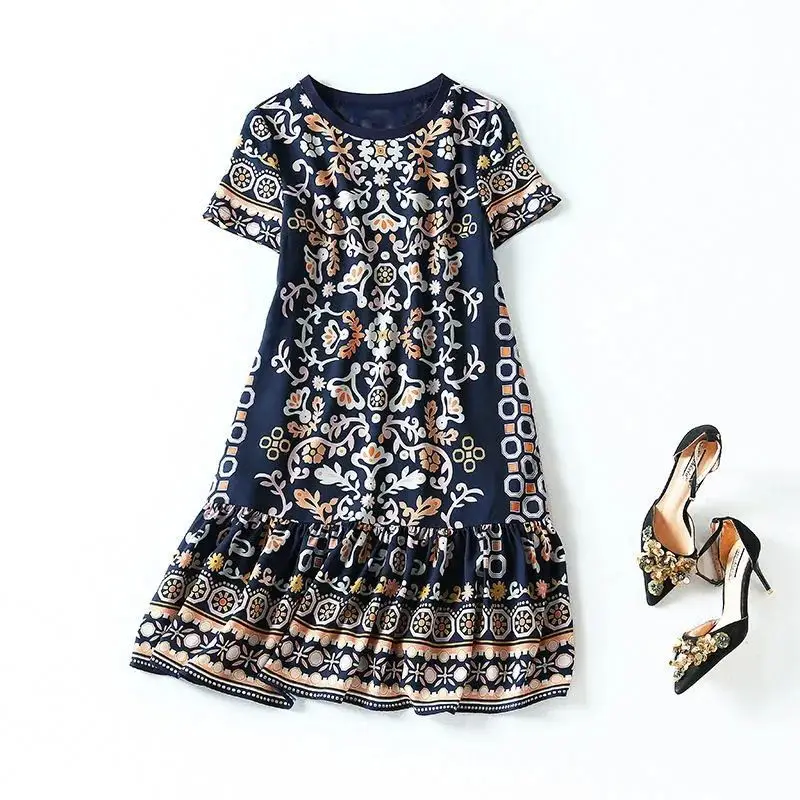 Women's Elegant Floral Mid-Length Dress Large Size — feature 2