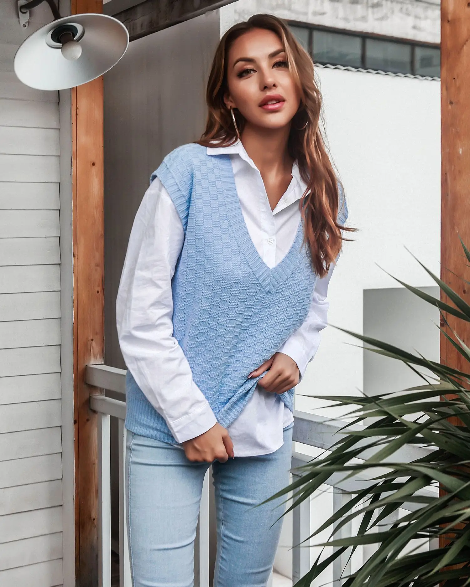 Women's 2021 Knitted Hollow Vest Vest Set - Image 6