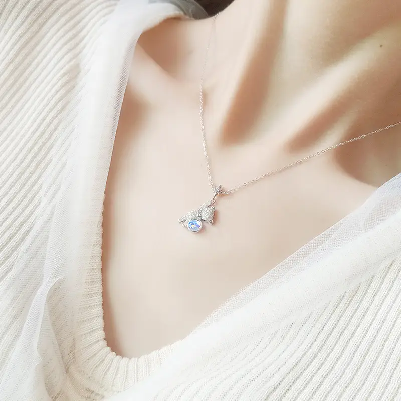 Star-picking Bear Necklace Women's Silver Crystal Chain - Image 4