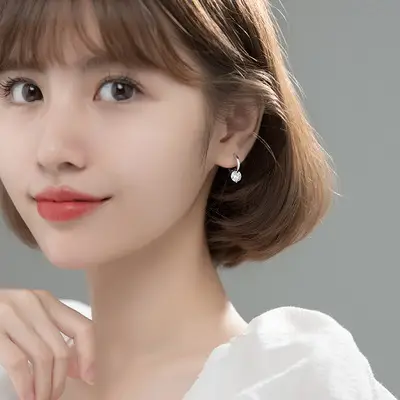 Elegant Short Ear Buckle Earrings for Women - Image 4