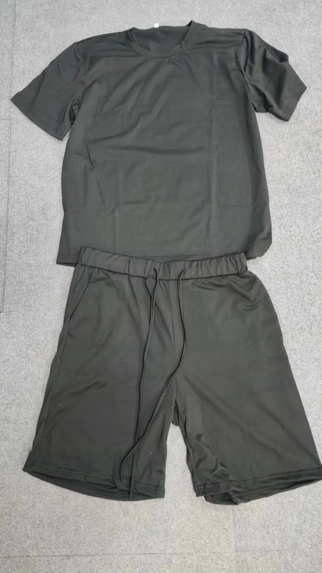 Men Red Short Sleeve Sports Shorts Suit Summer — feature 3