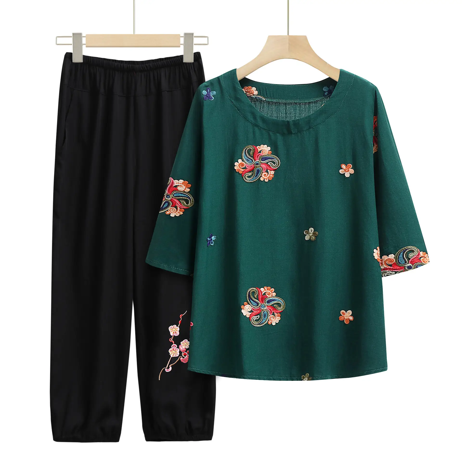 Green Embroidered Seven-Sleeve T-Shirt for Women - Image 6