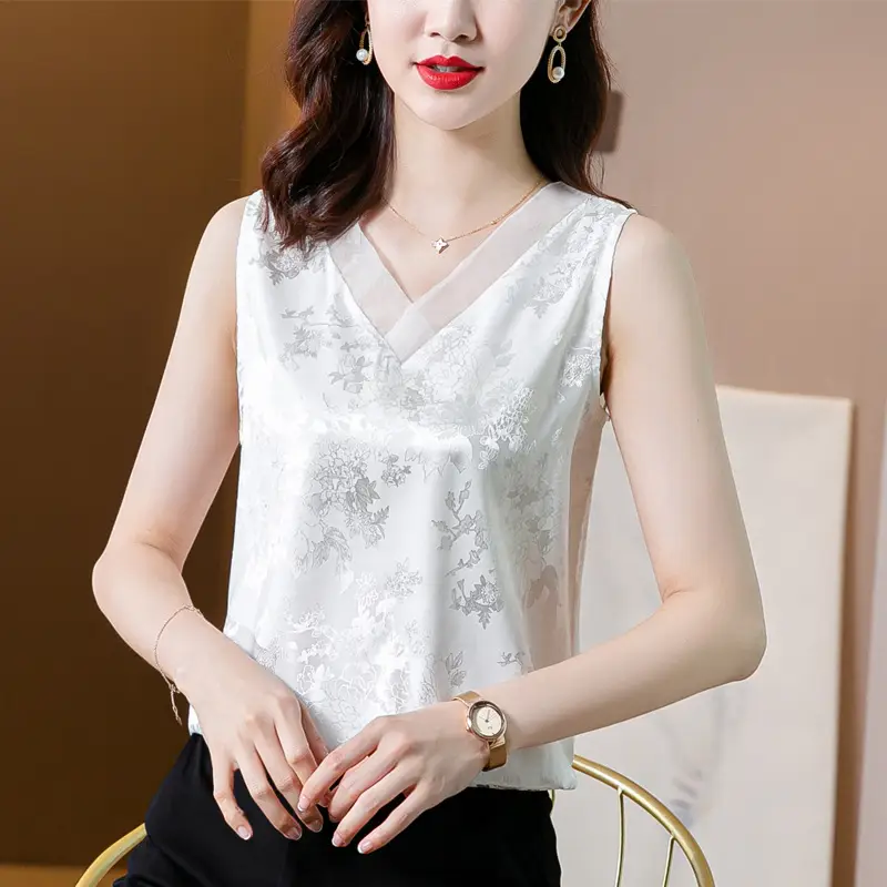 Black Jacquard Satin Sleeveless V-Neck Vest Top Plus Size - Image 5