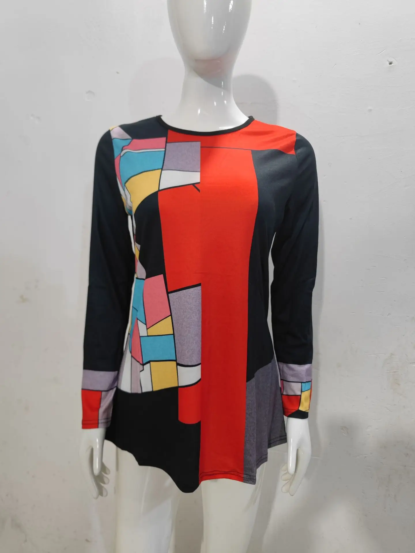 2022 Rotita Positioning Printed Crewneck Long Sleeve Women's Top - Image 2
