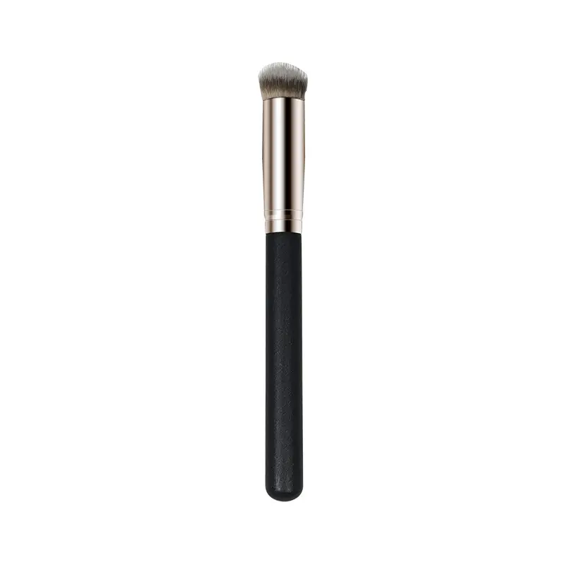 270° Concealer Brush for Blending & Contouring - Image 5