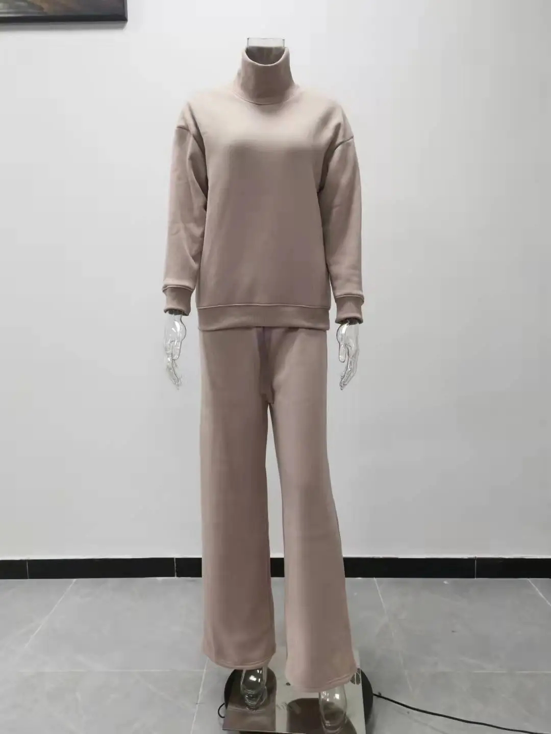 2025 Women's Beige Knitted Wide Leg Pants Set — feature 7