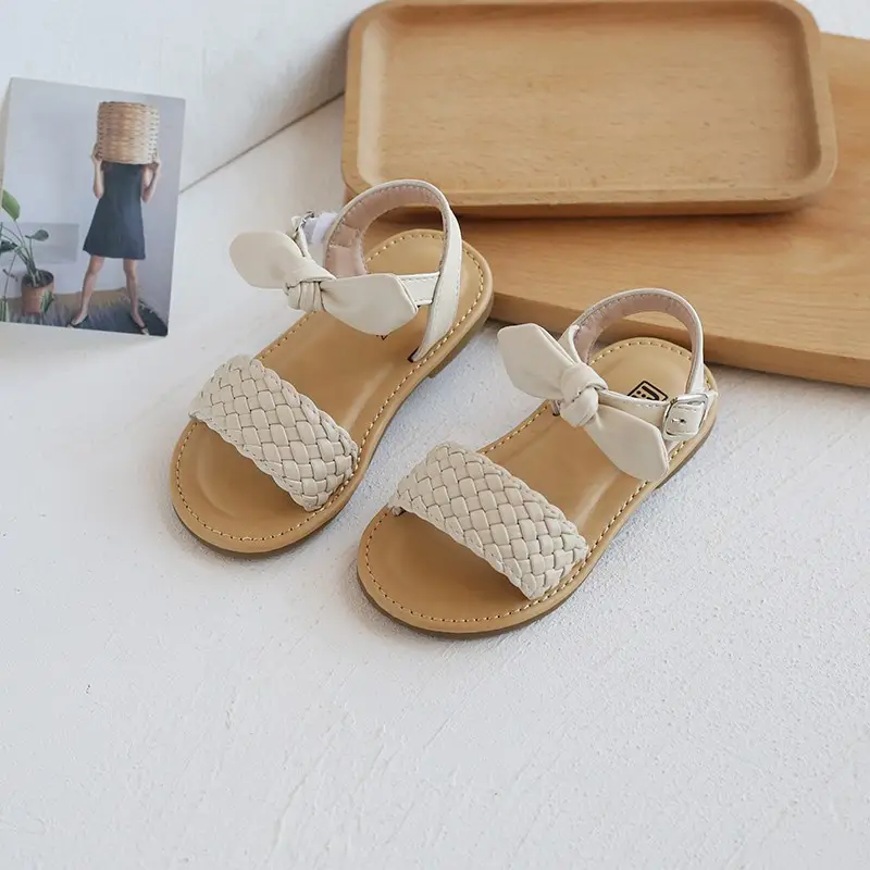 Baby Sandals 2024 Summer New Style Princess Style Kidsren's Beach Shoes Korean Style Bow Girls' Shoes Velcro