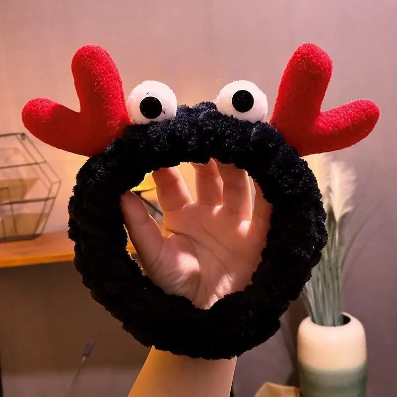 Big-Eyed Cartoon Headband for Women Wholesale - Image 2