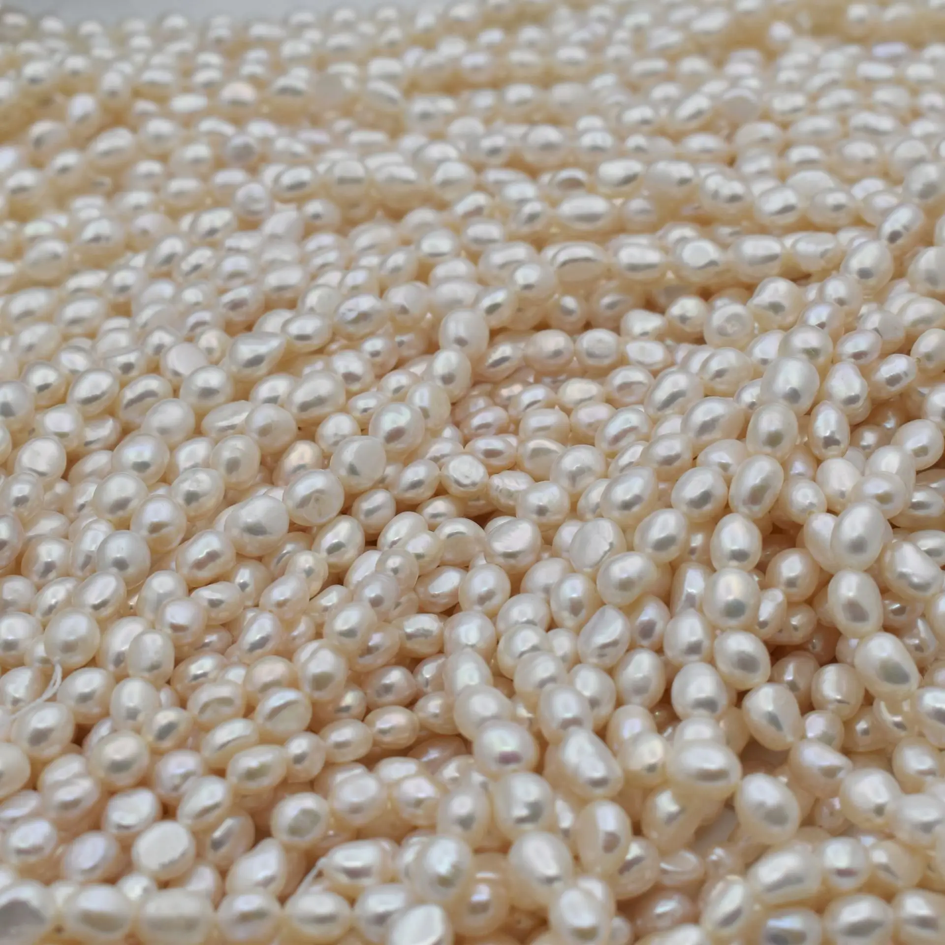 Rose Gold Pearl Beads 3-11mm Baroque Shape — feature 5