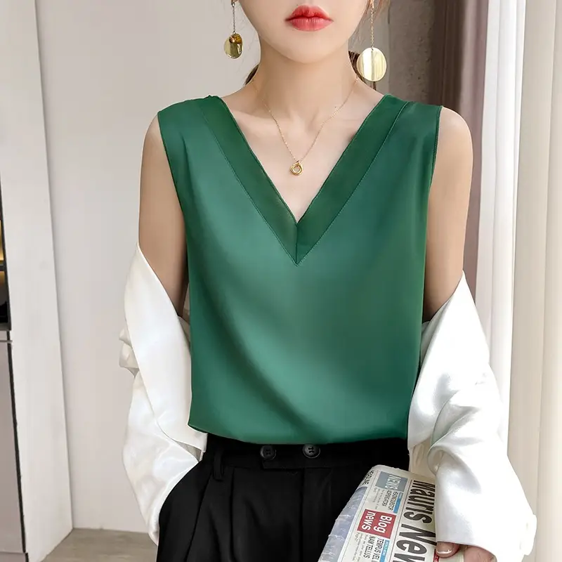 Women's V-Neck Sleeveless Silk Top Summer Suit - Image 5