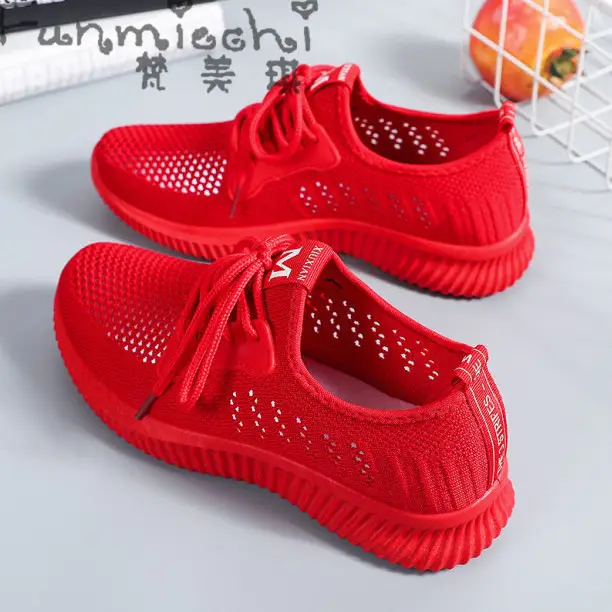Summer Sports Shoes for Women, Fly-Knit Breathable Casual Foreign Trade Cross-Border Lightweight Soft-Soled Fitness Running Shoes with Breathable Hollow Design - Image 5