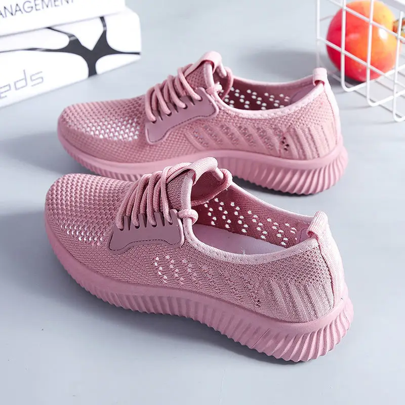 Summer Sports Shoes for Women, Fly-Knit Breathable Casual Foreign Trade Cross-Border Lightweight Soft-Soled Fitness Running Shoes with Breathable Hollow Design