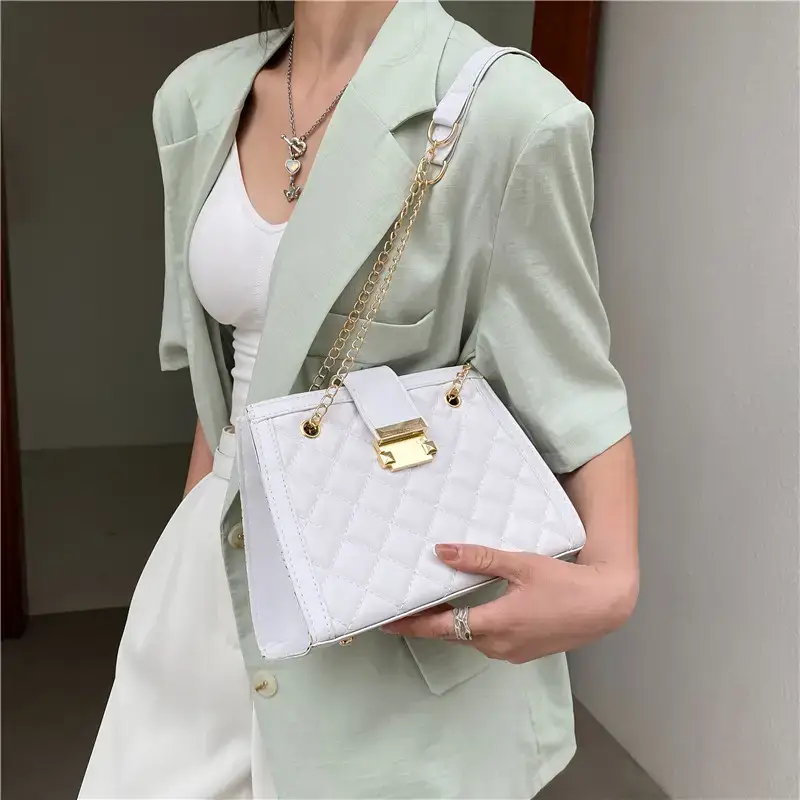 Light Blue Quilted Shoulder Bag for Women - Image 7